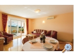 Appartements Begi - Makarska Kroatien