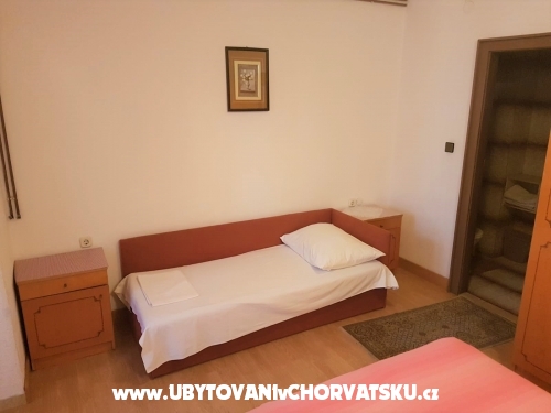 Apartmaji Dragica Begović - Makarska Hrvaška
