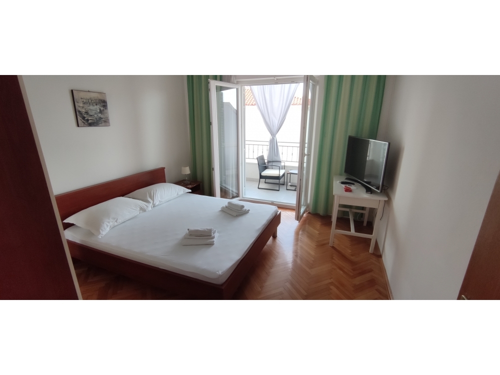 Apartmanok IVO - Makarska Horvtorszg