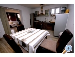 Apartmny Paali - Makarska Chorvatsko