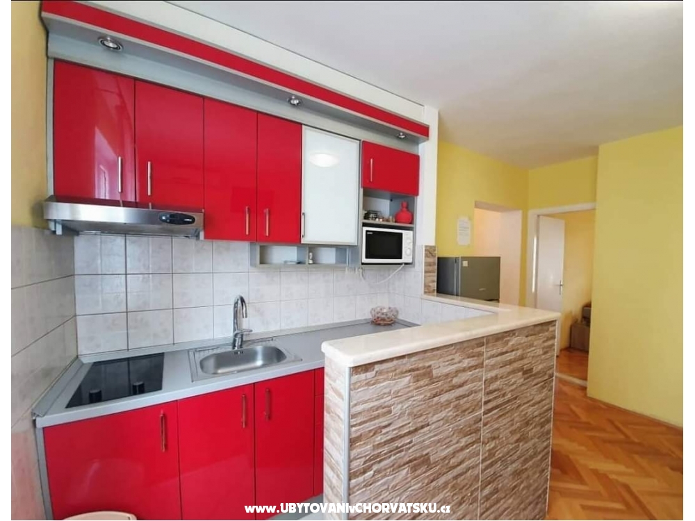 Apartmanok Ribarevi - Makarska Horvtorszg