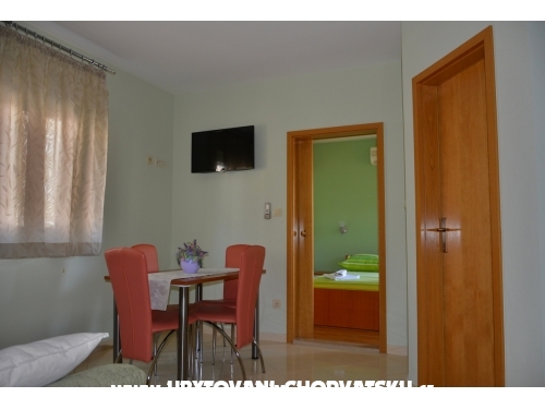 Appartementen Vujcic - Makarska Kroatië