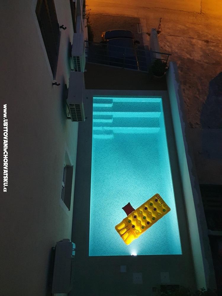 Apartma J&amp;J - Makarska Hrvaka