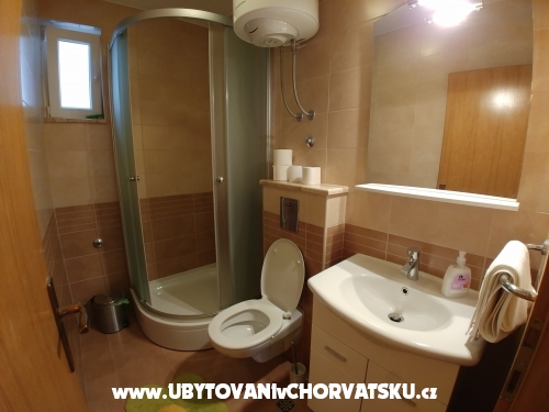 Apartmny Ivo - Makarska Chorvtsko
