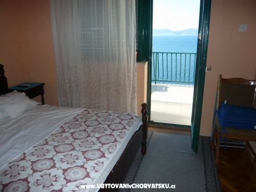 Apartments Sliskovic, 1. line to sea - Makarska Croatia