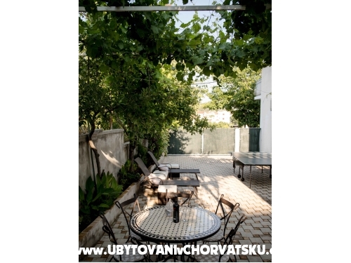 Apartmn Boti - Marina  Trogir Chorvtsko