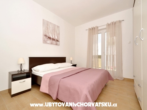 Apartmaji Boban - Marina – Trogir Hrvaška
