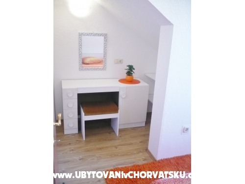 Apartmaji Ivana - Marina – Trogir Hrvaška