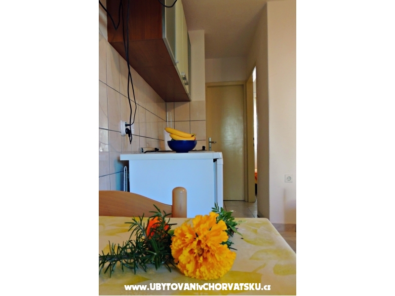 Apartmaji Kaktus - Marina  Trogir Hrvaka