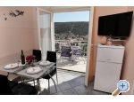 Appartements Kneevi - Marina  Trogir Kroatien