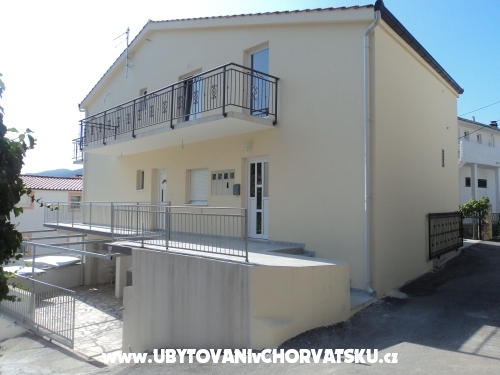 Appartementen Vukelja - Marina – Trogir Kroatië