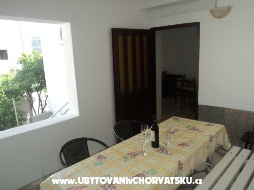 Apartmny Vukelja - Marina  Trogir Chorvtsko