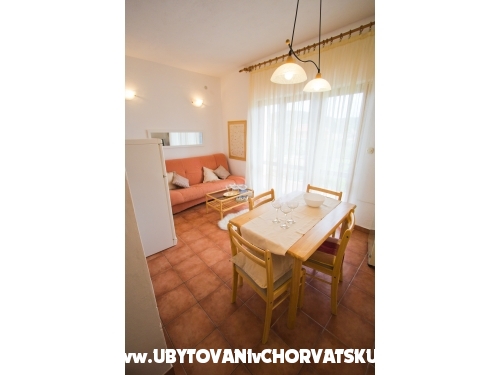 Apartmny Mango - Marina  Trogir Chorvtsko