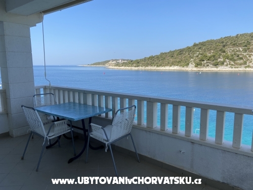 Apartmanok Vlade - Marina  Trogir Horvtorszg