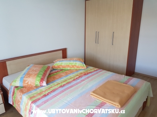 Apartamenty Vlade - Marina  Trogir Chorwacja