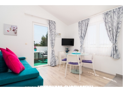 BayBeach Apartments Sevid - Marina  Trogir Croatia