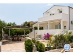 BayBeach Apartments Sevid - Marina  Trogir Croatia