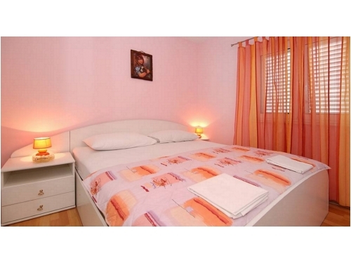 Korulanka Apartmanok Poljica-Marin - Marina  Trogir Horvtorszg