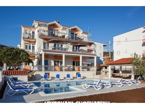 Villa s bazenom  SB Matijas - Marina – Trogir Croatie