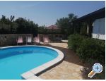Sunny pool Appartementen - Maslenica Kroati
