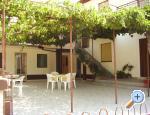 House Nino Liznjan holiday
