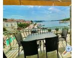 Apartments Kristina - Murter Croatia