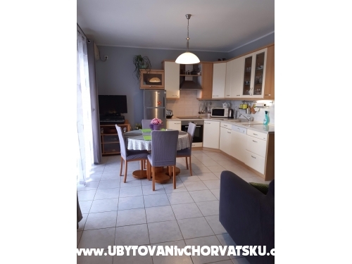 Apartmny Stela - Murter Chorvtsko