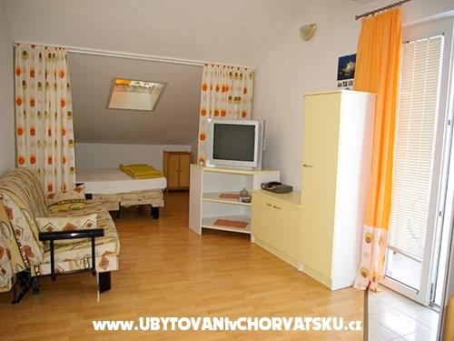 Apartmanok Feel like home - Murter Horvátország