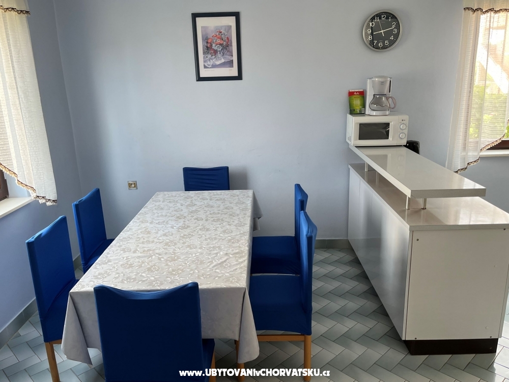 Apartmaji Peki - Nin Hrvaka