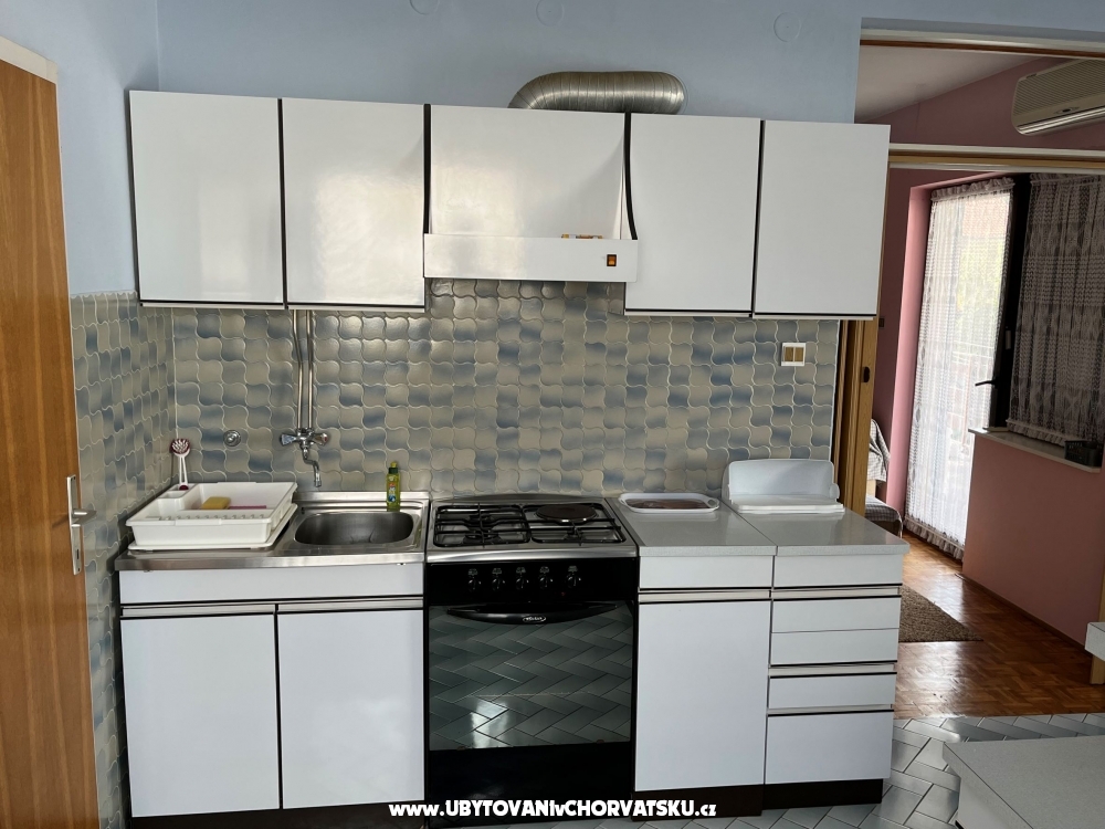 Apartmaji Peki - Nin Hrvaka