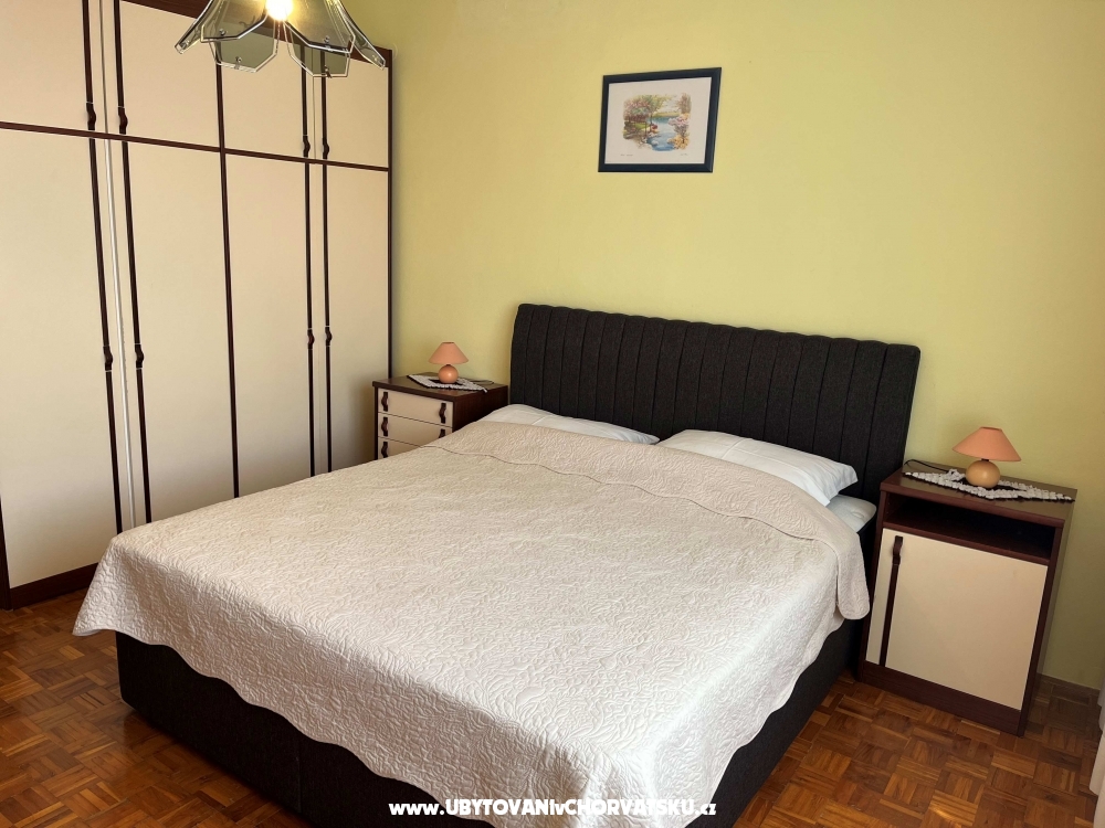 Apartmaji Peki - Nin Hrvaka