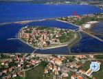 Apartmaji Peki - Nin Hrvaka