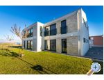 Queen Beach Resort Apartmny - Nin Chorvatsko