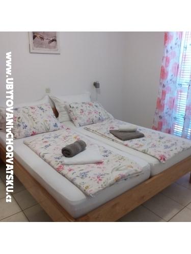 Appartements Frljak - Novalja  Pag Kroatien