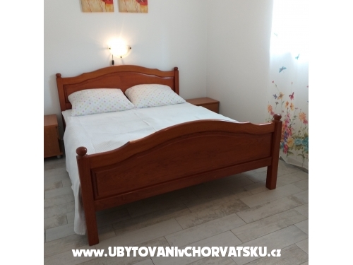 Apartmny Frljak - Novalja  Pag Chorvtsko