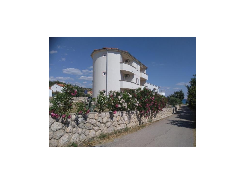 Apartments Valeni - Novalja  Pag Croatia