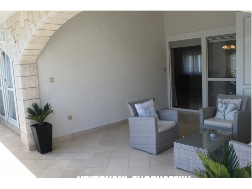 Apartmani Ivica I Julija osi - Omi Hrvatska