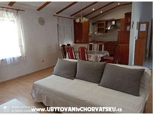 Apartmani Ivica I Julija osi - Omi Hrvatska