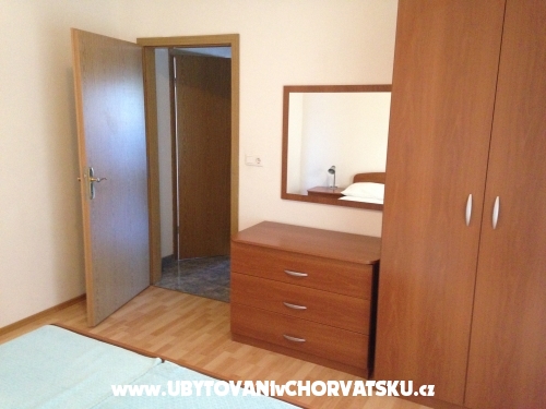 Apartments Arambašić - Omiš Croatia