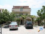 Apartmani Blago Simic apartmani Omiš smještaj Hrvatska