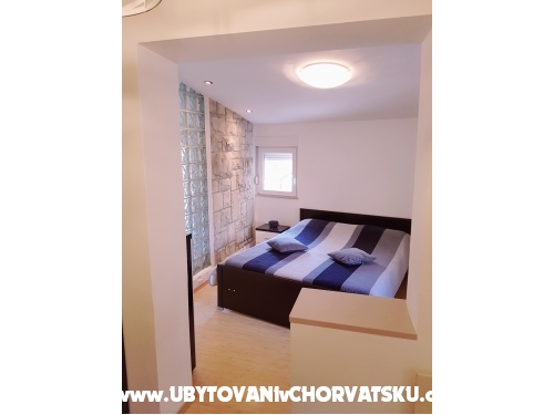 Apartmanok Centar Omi - Omi Horvtorszg