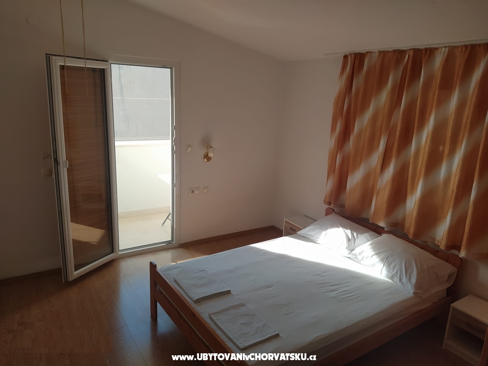 Apartmanok Denis - Omi Horvtorszg