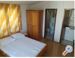 Apartmny Denis - Omi Chorvatsko