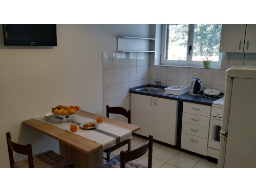 Apartmny Diana - Omi Chorvatsko