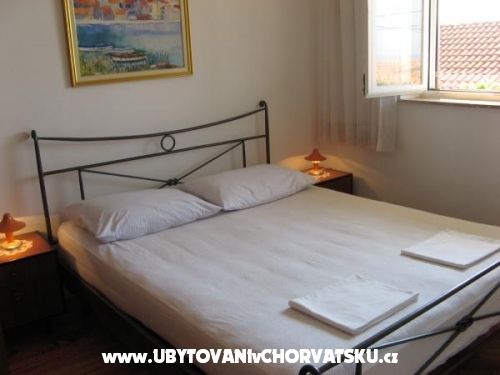 Appartements Mirjana - Omi Croatie