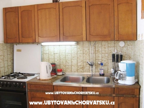 Appartements Mirjana - Omi Croatie