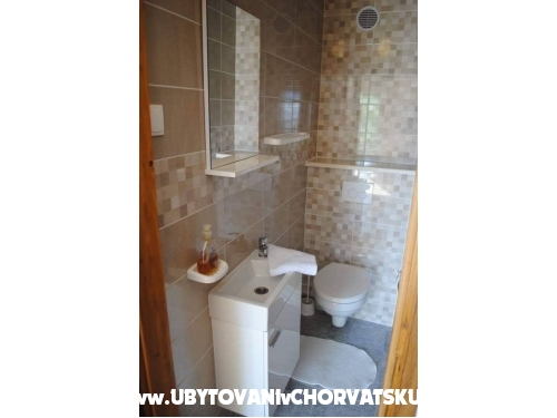 Apartmaji Nada - Omi Hrvaka