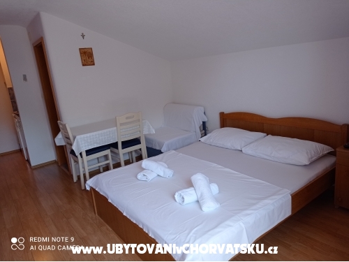 Apartments Mihovil - Omiš Croatia
