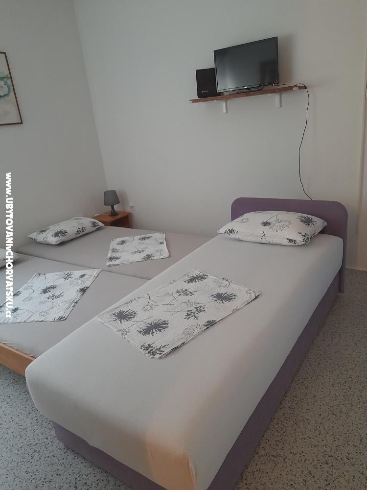 Apartments Stipe - Omi Croatia