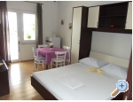 Tabak  - DuceApartment.com - Omi Kroatien